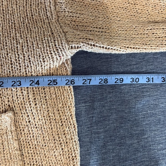 Urban Outfitters Women’s Size Medium Large Knit Oversized Tan Sweater - Picture 4 of 6